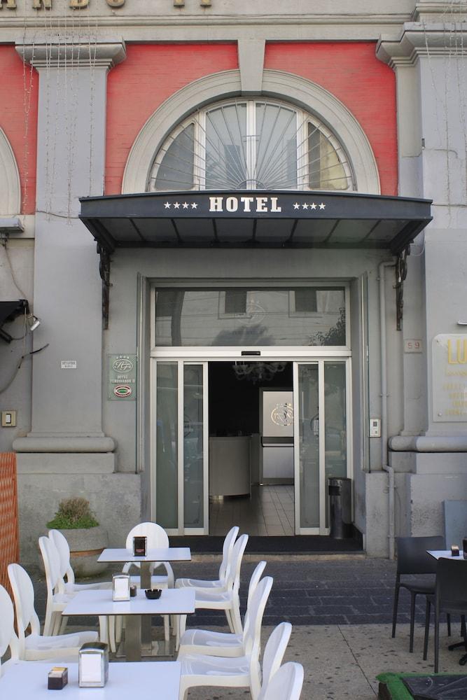 费迪南多伊尔酒店 那不勒斯 外观 照片